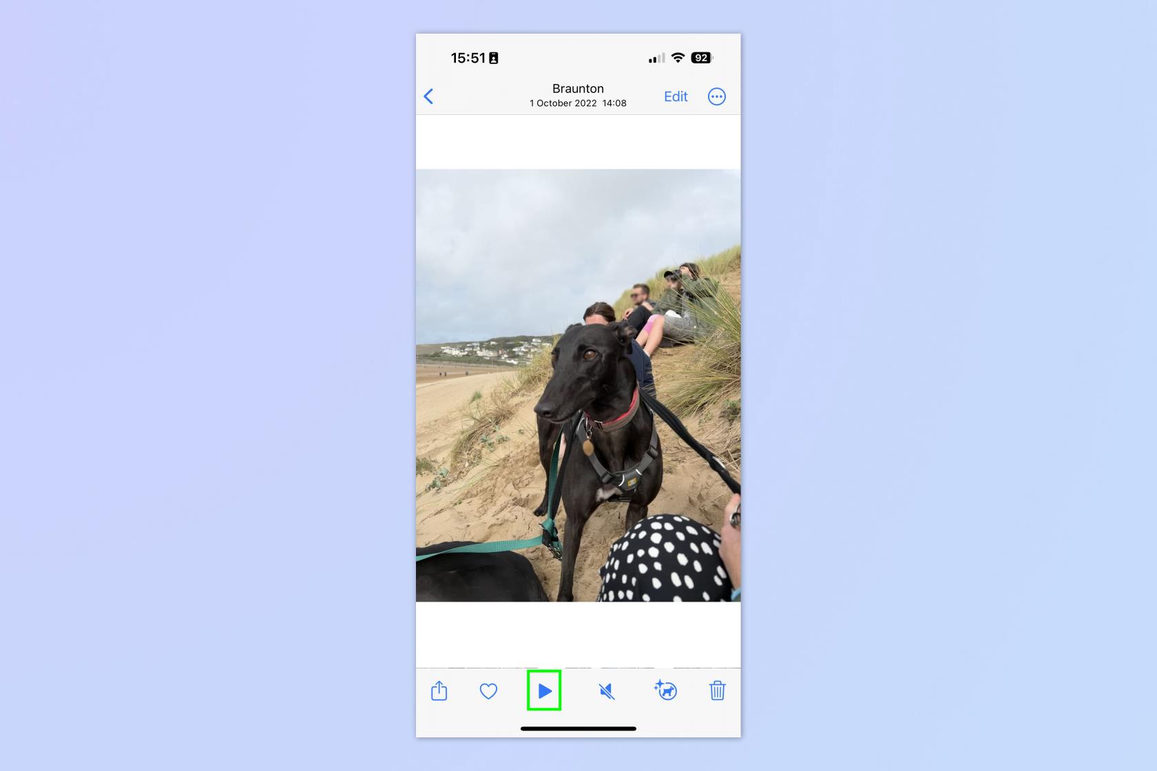 iOS 17 でビデオの Visual Look Up を使用する方法