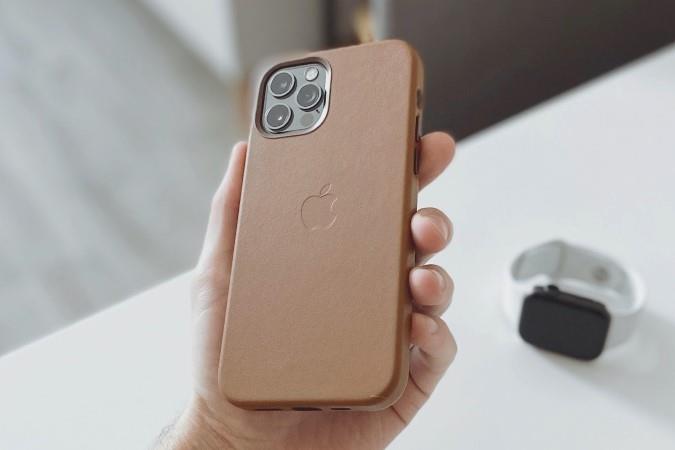 iPhoneでイヤースピーカーが動作しない場合の9つの修正方法
