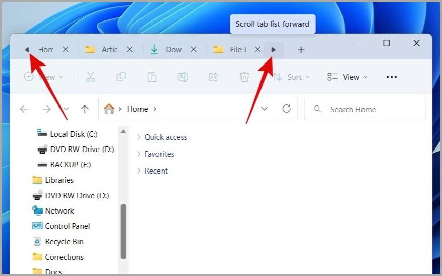 Windows 11 でファイル エクスプローラーのタブを使用する方法