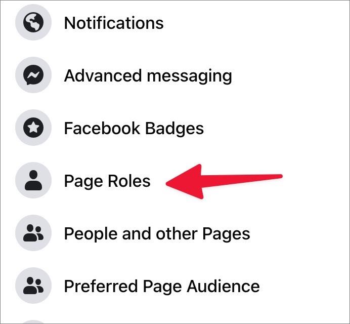 Facebookページに管理者を追加および削除する方法