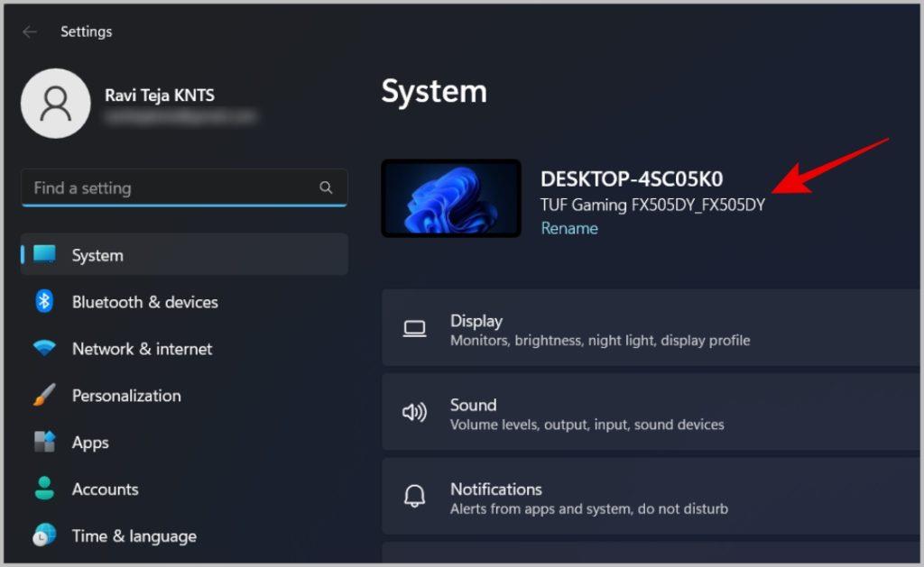 私が持っている Windows ラップトップのモデルと仕様は何ですか?