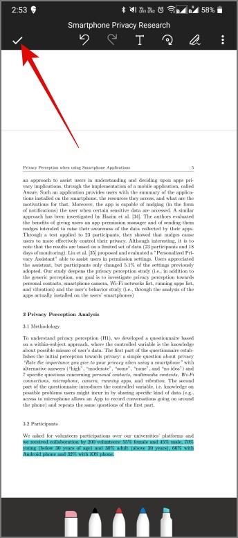 デスクトップまたはモバイルで PDF 内のテキストを強調表示する方法