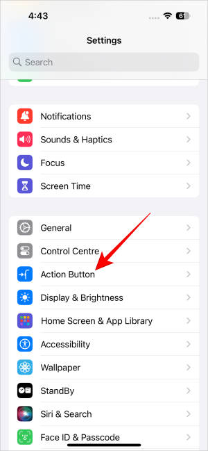 iPhoneのアクションボタンを設定して使用する方法