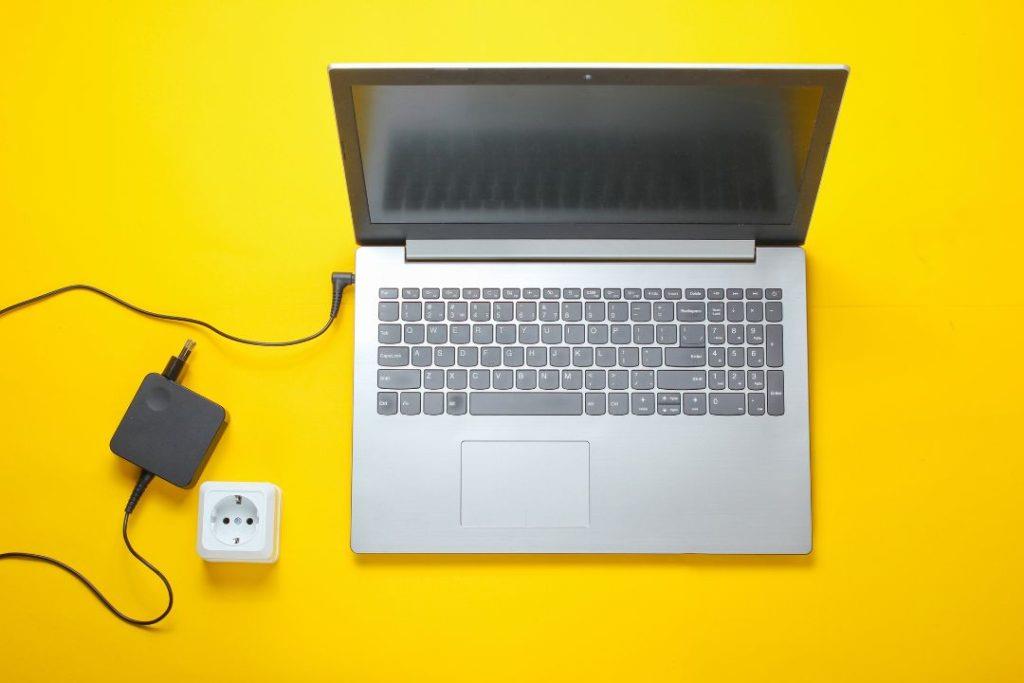 Windows コンピュータをスリープ モードにするとどうなるか