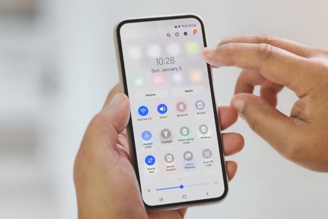 Samsung Galaxy 携帯電話の充電を速くする方法