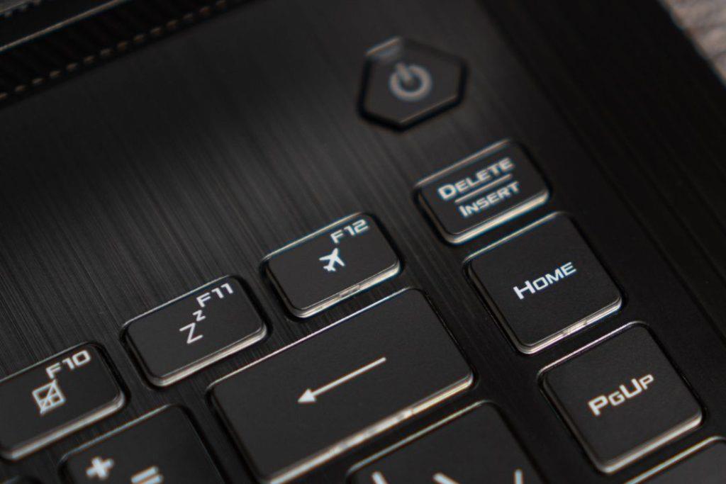 Windows コンピュータをスリープ モードにするとどうなるか