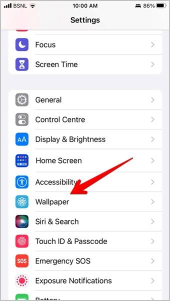 iOS 16のロック画面とホーム画面に異なる壁紙を設定する方法