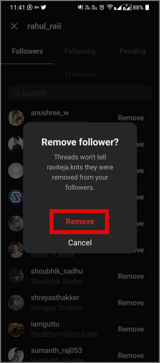 スレッド上で誰かをフォローまたはフォロー解除する方法